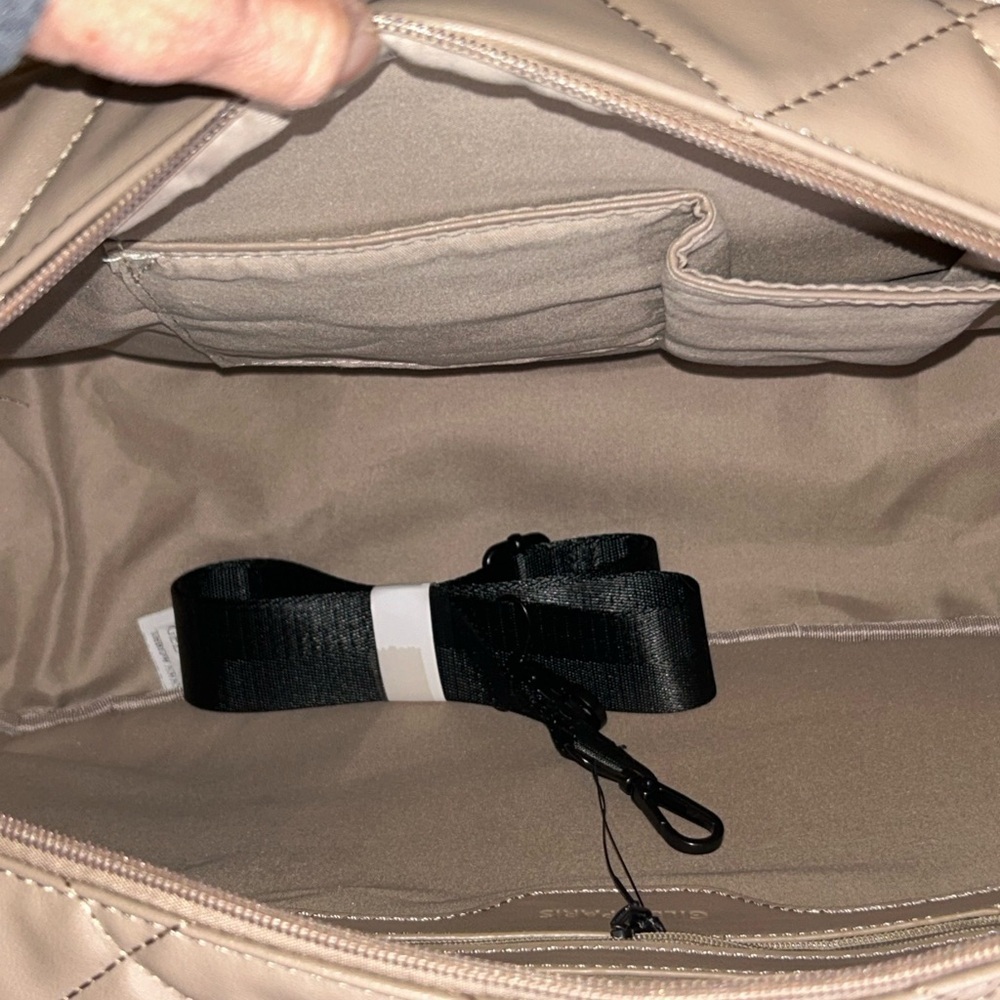NWT Gilda Paris quilted weekender luggage tote - Picture 10 of 12